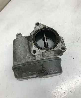 Mitsubishi Lancer VIII Throttle valve