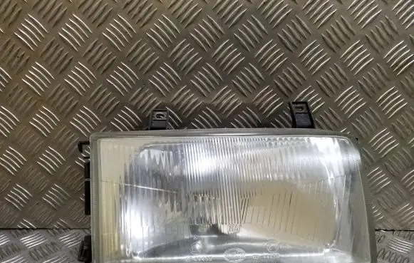 Volkswagen Transporter - Caravelle T4 Headlight/headlamp 0244438