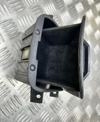Hyundai Terracan Dashboard storage box/compartment 84440H1600