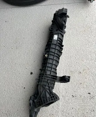 BMW 5 F10 F11 Intake manifold 7811909 1506170264 3699