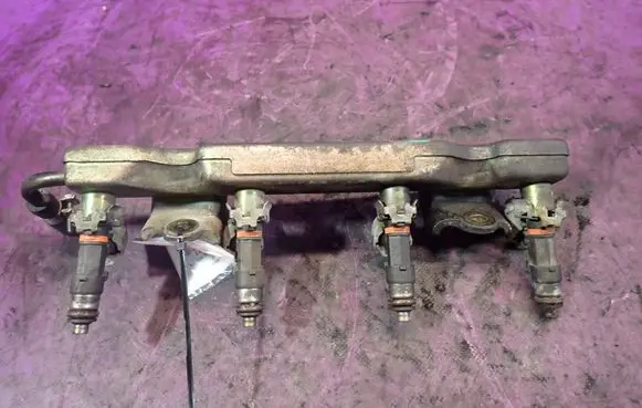 Nissan Micra Fuel main line pipe 