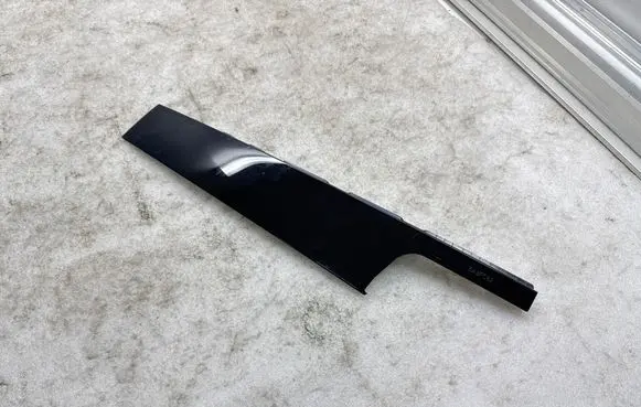 BMW X2 U10 (B) Pillar trim (exterior) 5A2FC82 51335A2FC82 16081011