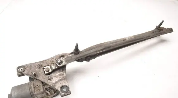 Volvo V50 Front wiper linkage and motor 30699342
