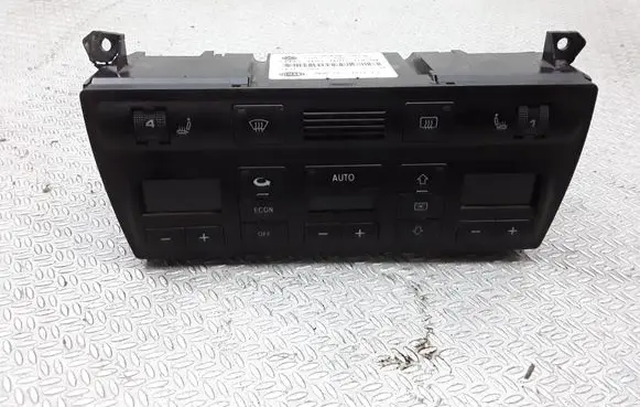 Audi A6 S6 C5 4B Climate control unit 4B0820043Q