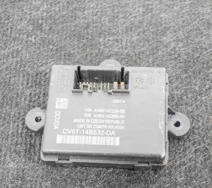 Ford Kuga II Door control unit/module AV6N14C236BB AV6N14C068AH