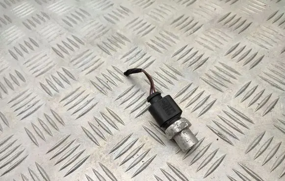 Seat Leon (5F) Air conditioning (A/C) pressure sensor 4H0959126B