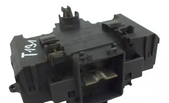 Mercedes-Benz C W203 Positive cable (battery) A2035450803