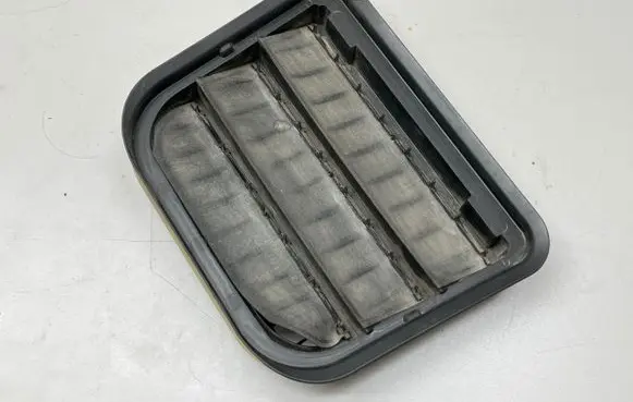 Volvo S90, V90 Quarter panel pressure vent 31369380
