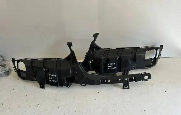 BMW X3 G01 Front bumper mounting bracket 8081895