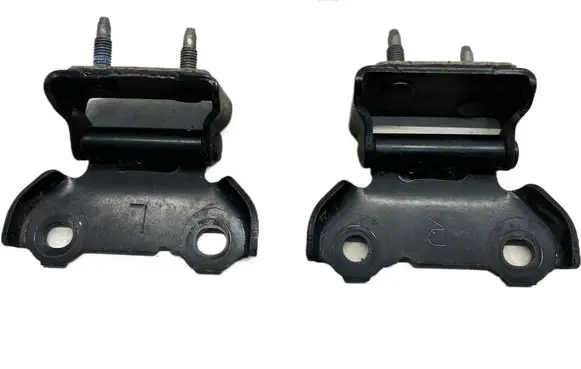 Tailgate/trunk/boot hinge