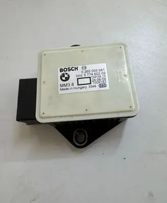 BMW 3 E90 E91 ESP acceleration yaw rate sensor 0265005681 7009183