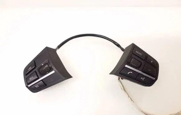 BMW 5 F10 F11 Steering wheel buttons/switches 610234901C 9218393