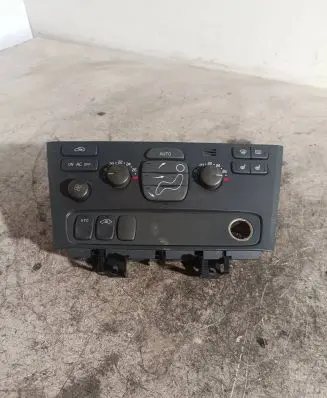 Volvo V70 Climate control unit