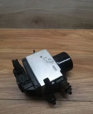Volkswagen PASSAT B6 ABS Pump 3C0614095P 16332401 16332501A