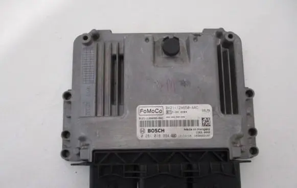 Ford Focus Engine control unit/module BV2112A650AAC 0281018994
