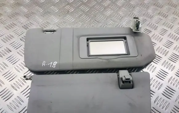 Mercedes-Benz R W251 Sun visor