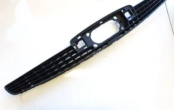 Audi A3 S3 8P Dash center air vent grill 8P0819635