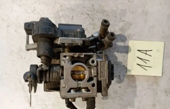 Volkswagen Polo Carburettor 0438201196