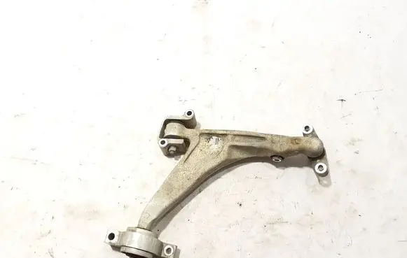 Volvo XC60 Front lower control arm/wishbone 32246810