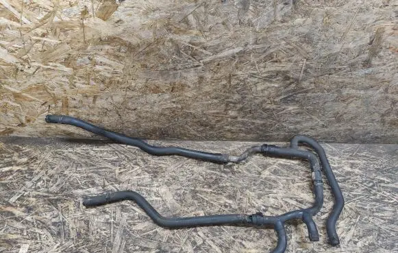 Jaguar XK8 - XKR Engine coolant pipe/hose
