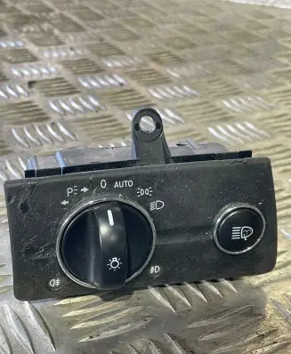 Mercedes-Benz E W211 Light switch 2115450104 04056035