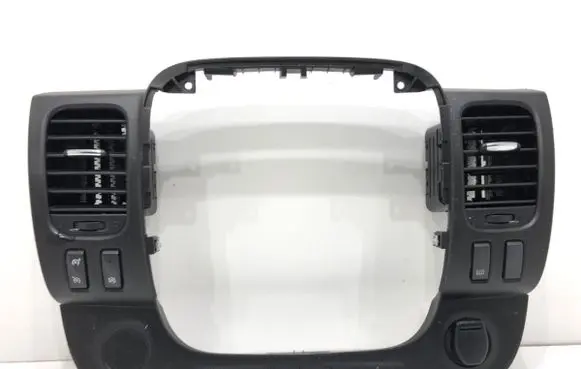 Renault Trafic III (X82) Dashboard side air vent grill/cover trim 682607479R