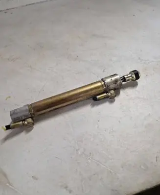 Mercedes-Benz R W251 Soft lock spindle drive A2518001548