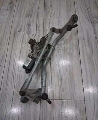 Renault Clio IV Front wiper linkage and motor 288004542R