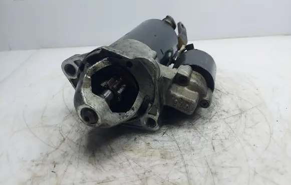 Audi A4 S4 B6 8E 8H Starter motor 0001107073 06B911023