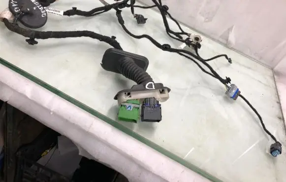 Opel Grandland X Front door wiring loom 9845514480