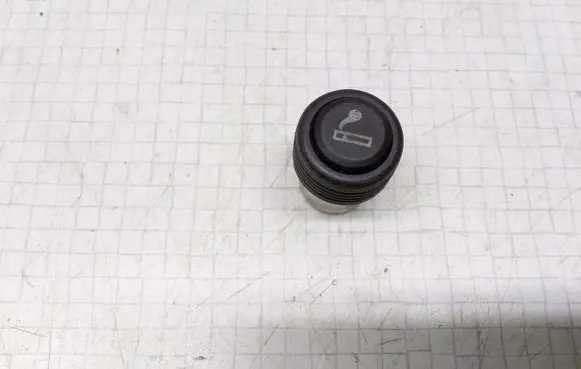 Ford Focus C-MAX Cigarette lighter 