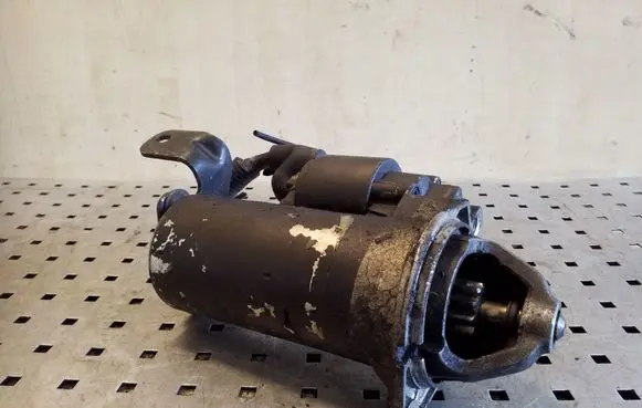 Opel Frontera B Starter motor