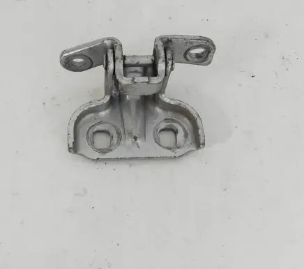 Opel Astra J Rear door upper hinge
