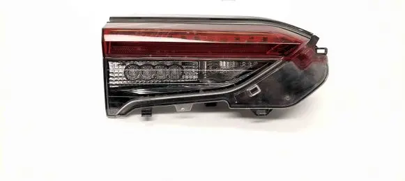 Tailgate rear/tail lights
