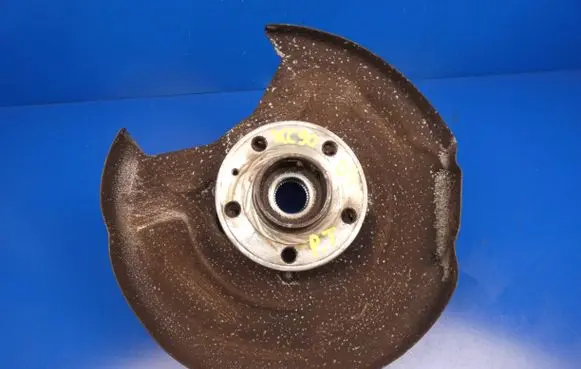 Volvo XC90 Stub axle