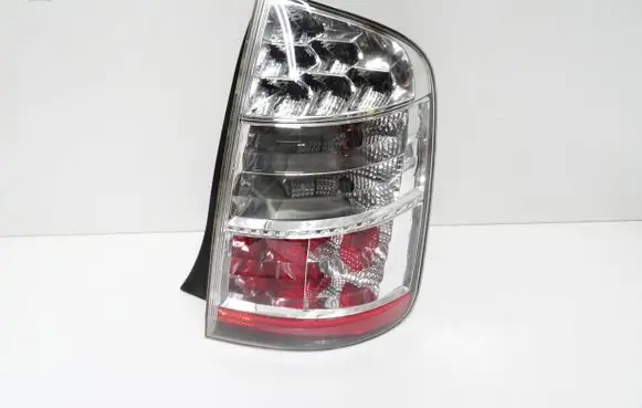 Toyota Prius (XW20) Rear/tail lights 