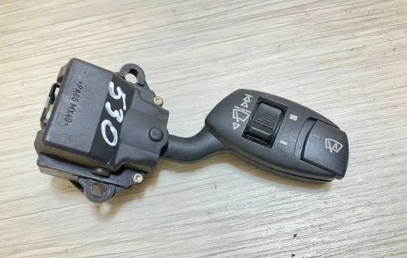 BMW 5 E60 E61 Wiper control stalk 6924106 01206100