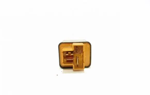 Mitsubishi Pajero Other relay MD113566