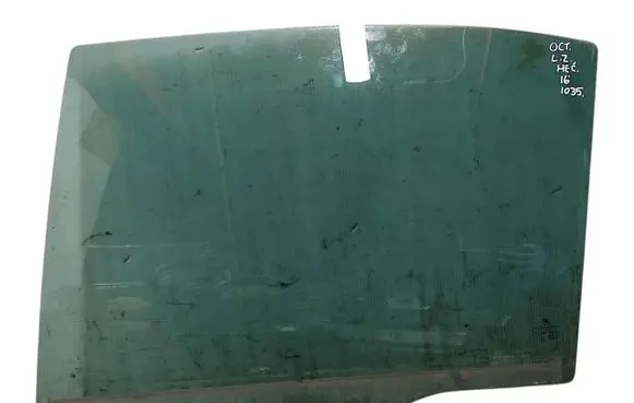 Skoda Octavia Mk3 (5E) Rear door window glass 5E5845205B 43R006723 E000255