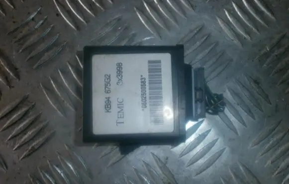 Mazda 323 F Immobilizer control unit/module kb94675g2