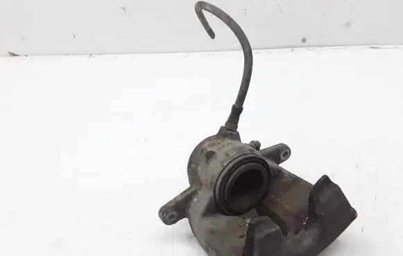 Mercedes-Benz C W204 Front brake caliper