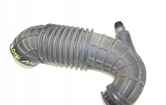 Seat Exeo (3R) Turbo air intake inlet pipe/hose 8E0129615Q