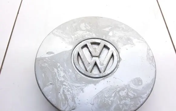 Volkswagen Golf III Original wheel cap 1H0601149H
