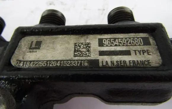 Mazda 3 I Fuel main line pipe 9654592680