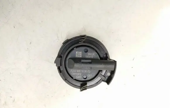 Mercedes-Benz E W213 Airbag deployment crash/impact sensor 2229051500 2139051400