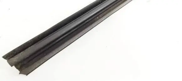 Mitsubishi Outlander Front door glass trim molding 