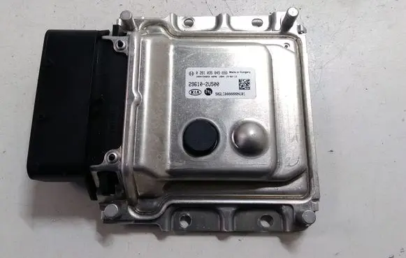 KIA Sportage Adblue control unit 0281035845 296102U500