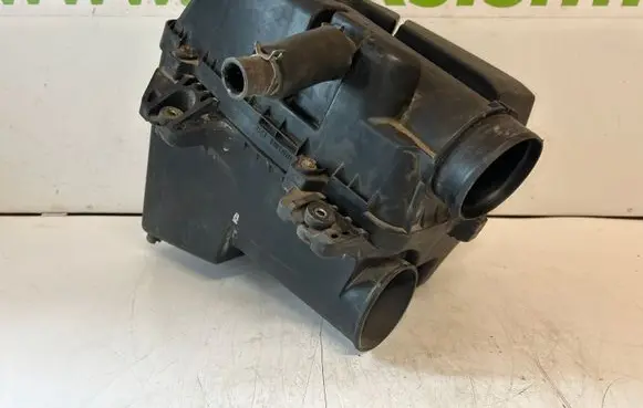 Honda CR-V Air filter box 200902