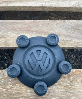 Volkswagen Caddy Original wheel cap 2K0601169