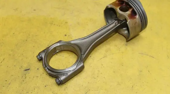 Audi A6 S6 C6 4F Piston with connecting rod 07L107104R